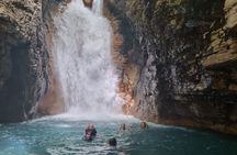 La Leona Waterfall Tour with Lunch From Tamarindo 