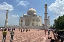 Private Full Day Taj Mahal and Agra Fort Tour from Delhi /NCR