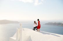 Personal Wedding Proposal Photographer in Santorini