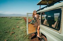 4-Day Private Safari Tour to Serengeti and Ngorongoro 