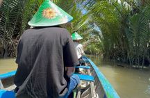 Mekong Delta Full-Day Tour with Sampan Boat Ride and Lunch