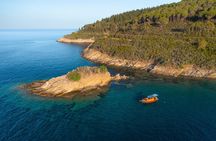 Private Sunset Tour in a Vintage Gozzo on Elba Island