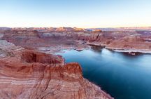 Antelope Canyon Horseshoe Bend Small Group Tour from Las Vegas
