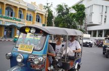 Bangkok: City Highlights Temple and Market Walking Tour