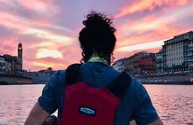 Kayak tour on the river Arno, Pisa (aperitif upon request)
