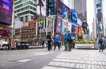 New York at Night: Private Broadway Experience with a Drink