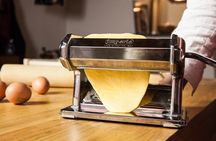 3 Hour Cooking Class: Homemade Pasta and Tiramisu in Venice