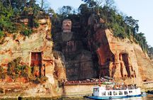 2-Day Tour of Chengdu Panda Base and Leshan Giant Buddha