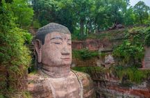 2-Day Tour of Chengdu Panda Base and Leshan Giant Buddha
