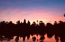  Golden Hours: Angkor wat sunrise photography tour with a pro!