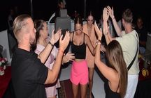 Yacht Cruise with Dinner & Oriental Show