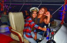 Yacht Cruise with Dinner & Oriental Show