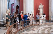 VIP Vatican Breakfast and Guided Tour with Sistine Chapel Access