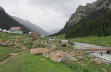 5 days sightseeing and skiing trip in Kyrgyzstan 
