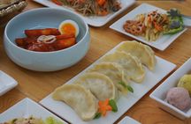 K-food cooking Japchae Mandu Tteokbokki & Fishcake
