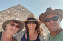 Private Giza Pyramids Memphis and Sakkara Day Tour