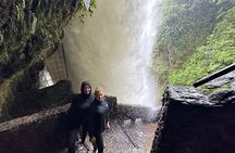 From Quito: Baños Tour - Entrances and Lunch included