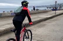 Bicycle ride along the coastal edge of Viña del Mar