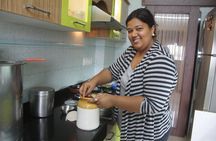 Market Tour & Maharashtrian Cooking Class in Mumbai with a Chef