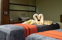 Istanbul: Private Turkish Bath,Massage , Sauna & Swimming Pool