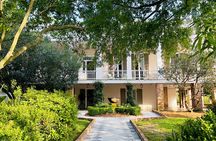 Garden District Walking Tour