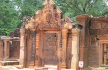 Private Banteay Srei and 4 Temples Guided Tour
