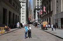 The Spies of Wall Street