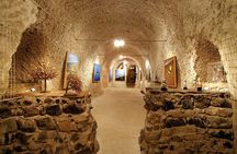 Half Day Private Wine Tasting Tour in Thira
