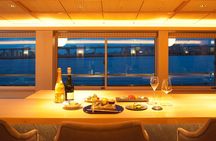 Tokyo: Yakatabune Private Lunch/Dinner cruise