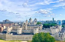 Tower of London Private Tour for Families and Friends