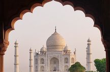 From Delhi: Skip-The-Line, Taj Mahal Day Tour With Entrance Fee