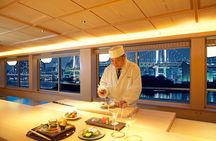 Tokyo: Yakatabune Private Lunch/Dinner cruise