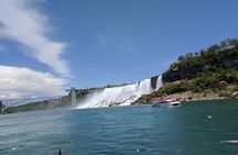 Niagara Falls Canada: Helicopter + Boat + Lunch & more US Pick-up