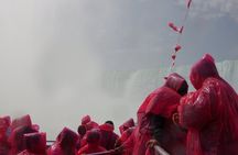 Niagara Falls Canada: Helicopter + Boat + Lunch & more US Pick-up