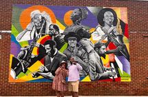 Small Group Karaoke Cultural Tour in Charlotte