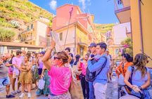 Cinque Terre Sea Park with Limoncino Tasting Day Trip from Milan