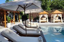 2-Day Experience for 2 in Bora Bora Beach Club Overnight Included VIP Area