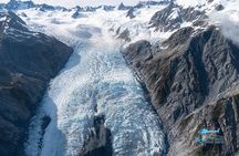 Private Flight: 4 Glaciers with 2 Snow Landings - 60mins