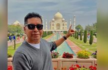 Skip the Line: Super Luxury Taj Mahal & Agra Fort tour from Delhi
