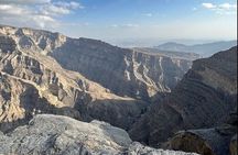 Private 2-Days Jebel Shams Overnight Camping Tours