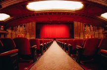 The Chicago Theatre Tour Experience