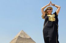 Privat 8 hours Day Tour to Giza Pyramids, Sakkara and Memphis