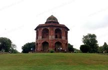 2-Hour Private Walking Tour in Purana Qila