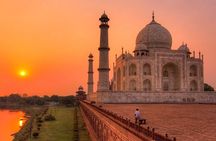 Private Taj Mahal Sunrise with Agra Day Tour from Delhi