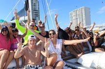 Top Isla Mujeres Catamaran Tour with Snorkel Open Bar and Buffet lunch