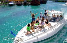 Private Premium Yacht 46FT Rental in Cancún