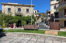 Private Godfather and Taormina Tour with Luxury Van 
