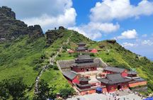 1-Day Self-Guided Fanjing Mountain Tour from Fenghuang