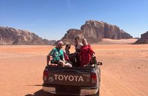 Full-Day Tour In Wadi Rum Desert