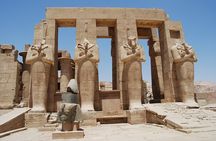 Hurghada private Over Day Tour to Luxor& Felucca & Balloon Ride